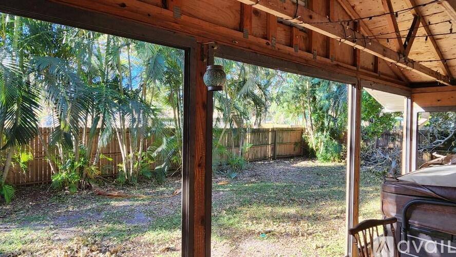 House for rent at 3534 Plantation Dr, Sarasota, FL 34231