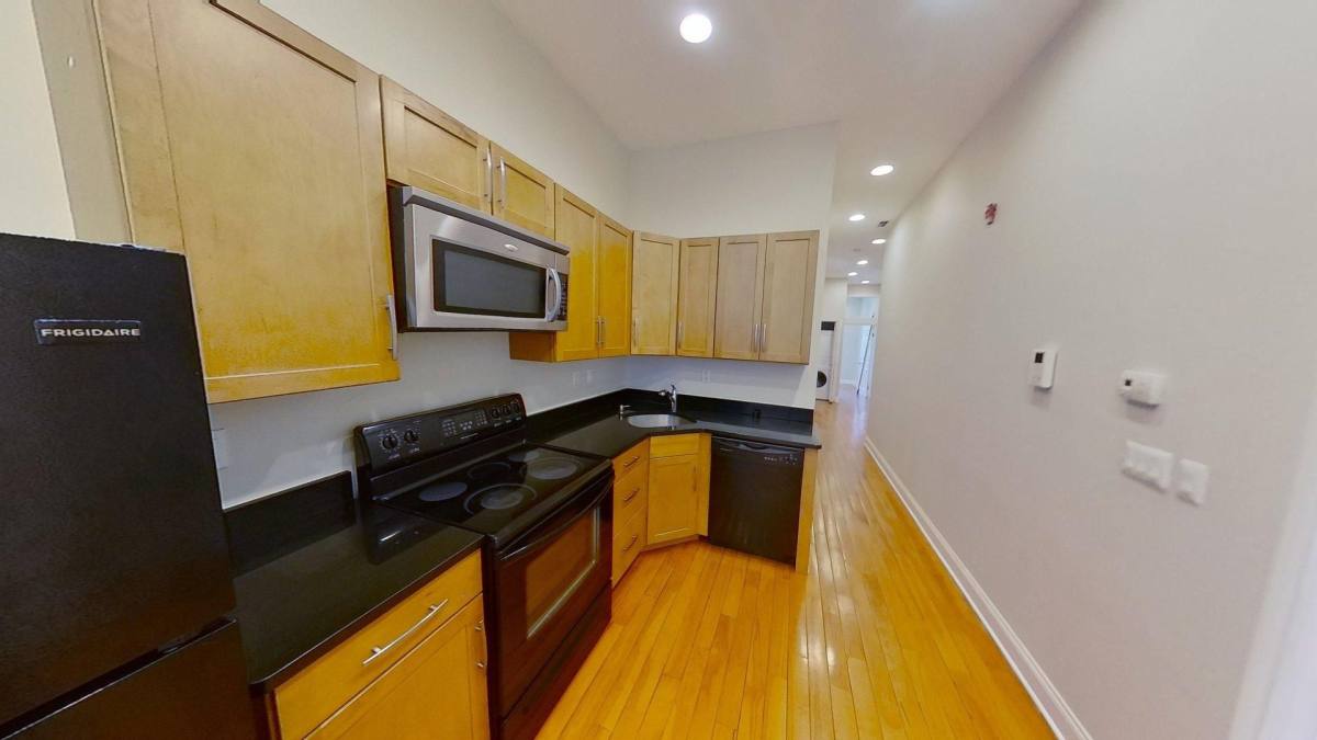 Apartment for rent at 1412 W Susquehanna Ave #3, Philadelphia, PA 19121