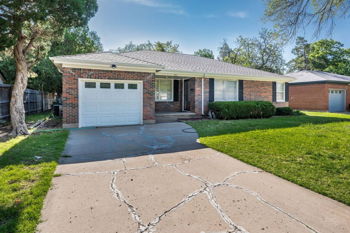 House for rent at 3511 S Lamar St, Amarillo, TX 79109