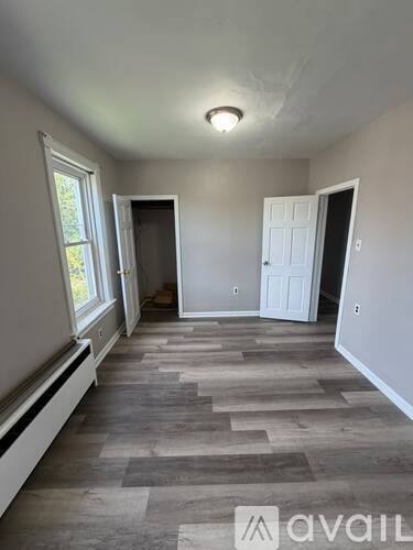 Apartment for rent at 21 Wainwright Ave #SFH, Trenton, NJ 08618