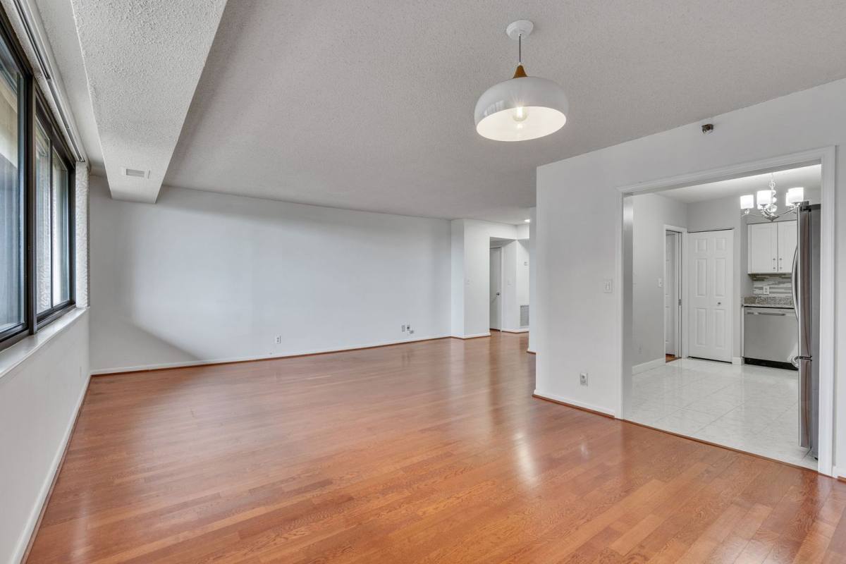 Condo for rent at 5501 Seminary Rd #1314S, Falls Church, VA 22041