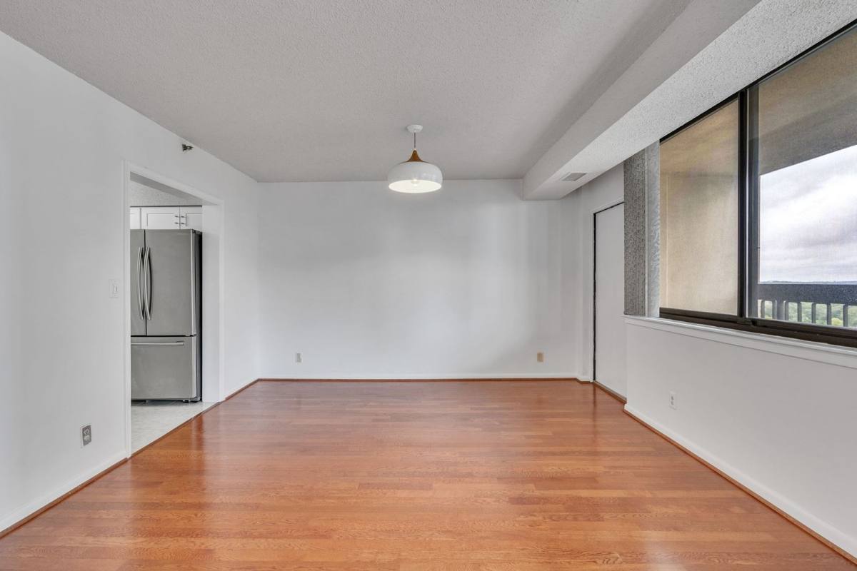 Condo for rent at 5501 Seminary Rd #1314S, Falls Church, VA 22041