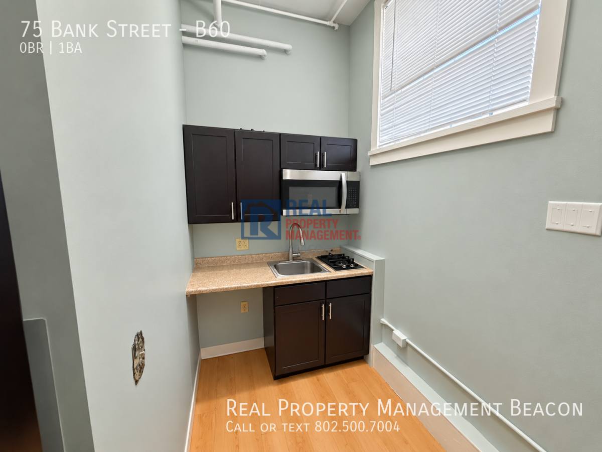 Apartment for rent at 75 Bank St #B60, Lebanon, NH 03766