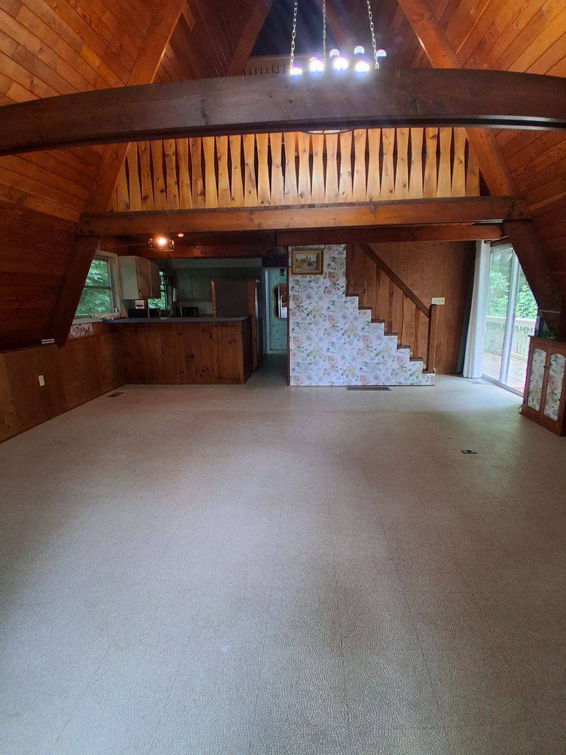 House for rent at 75 Fringe Tree Dr, Glenville, NC 28736