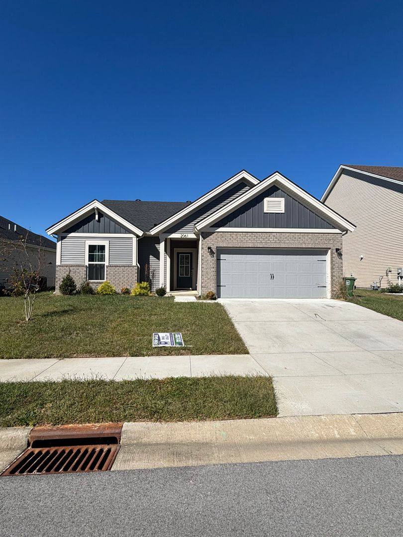 House for rent at 2061 Pebblewood Dr, Owensboro, KY 42303