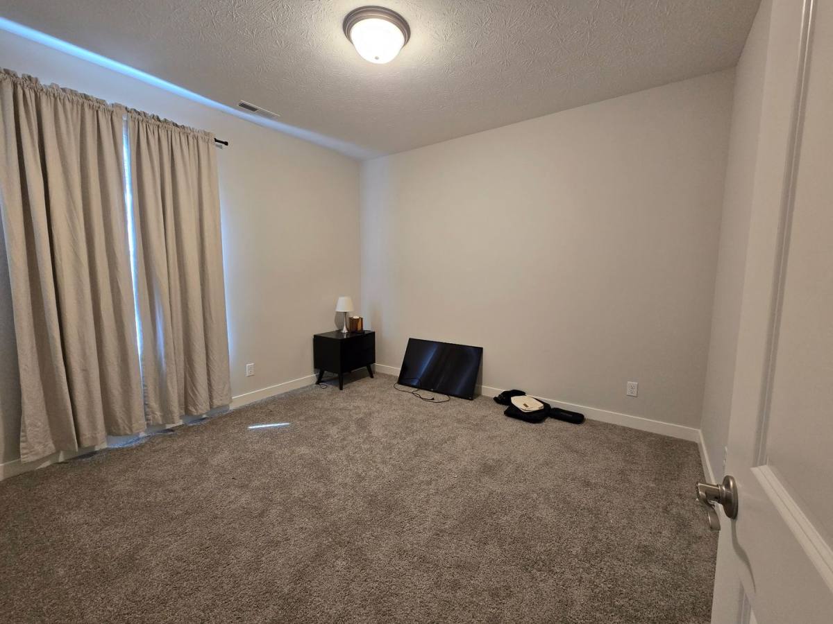 House for rent at 2061 Pebblewood Dr, Owensboro, KY 42303