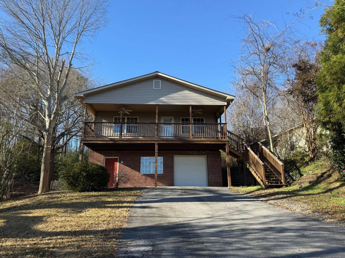 House for rent at 2044 Obrig Ave, Guntersville, AL 35976