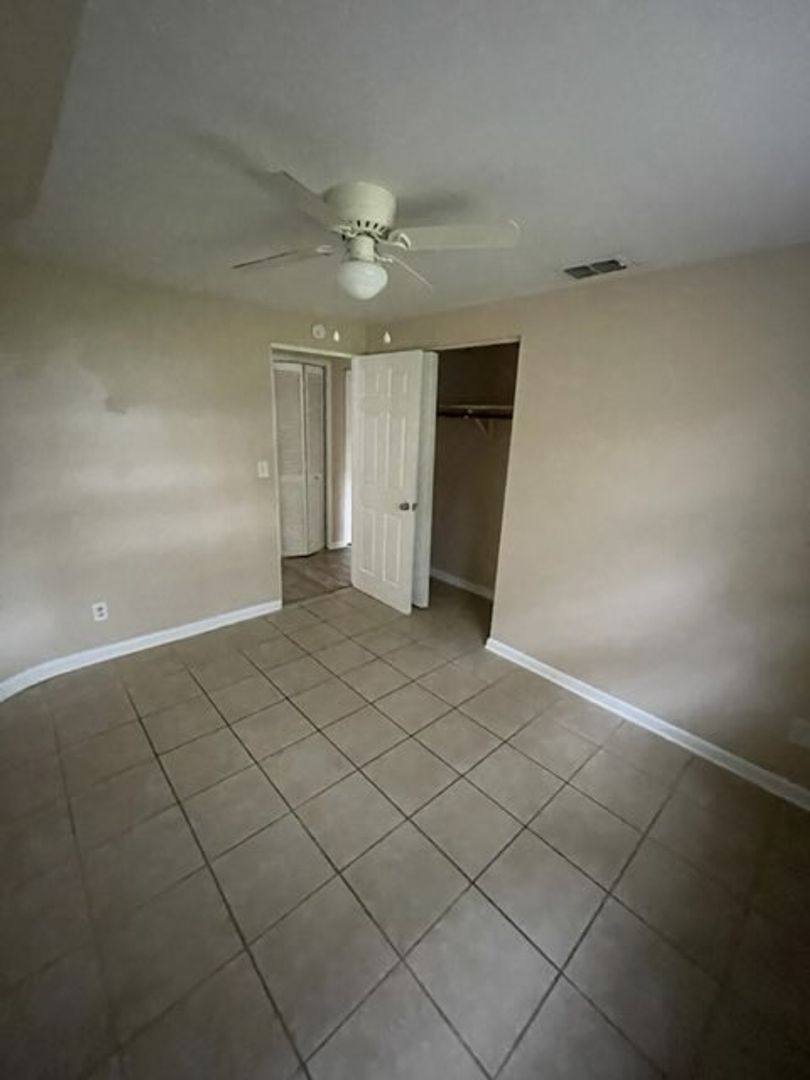House for rent at 2140 Parker Rd, Lakeland, FL 33811