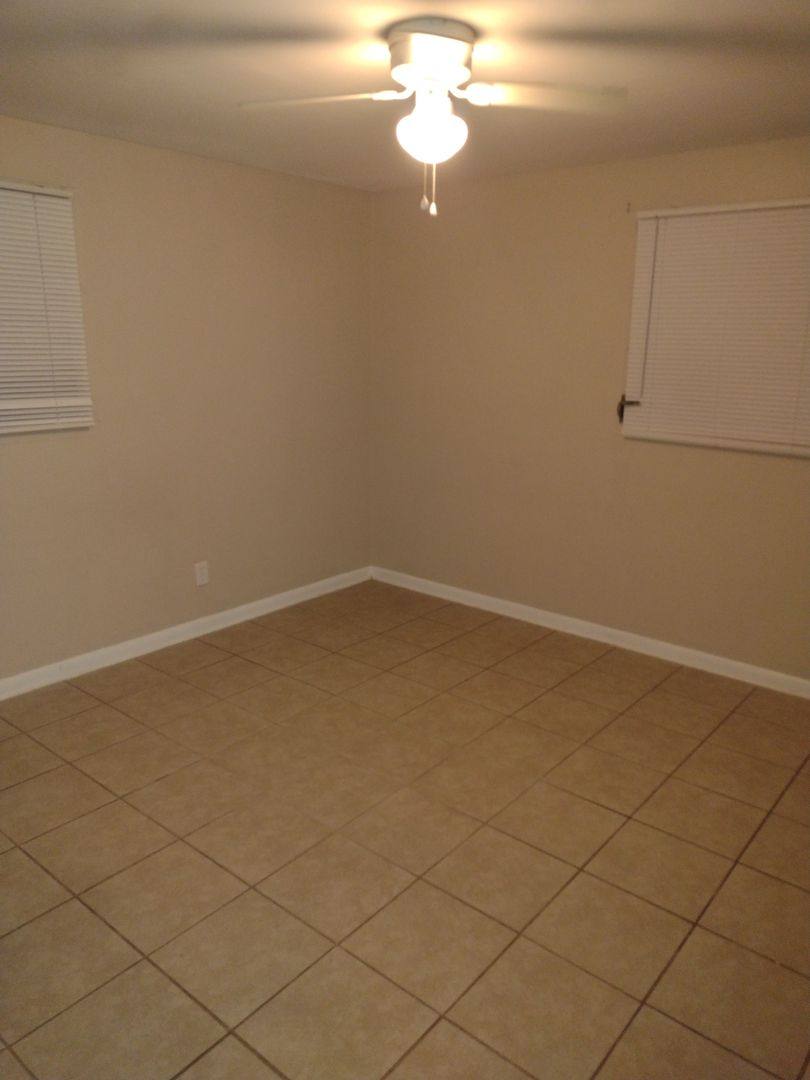 House for rent at 2140 Parker Rd, Lakeland, FL 33811