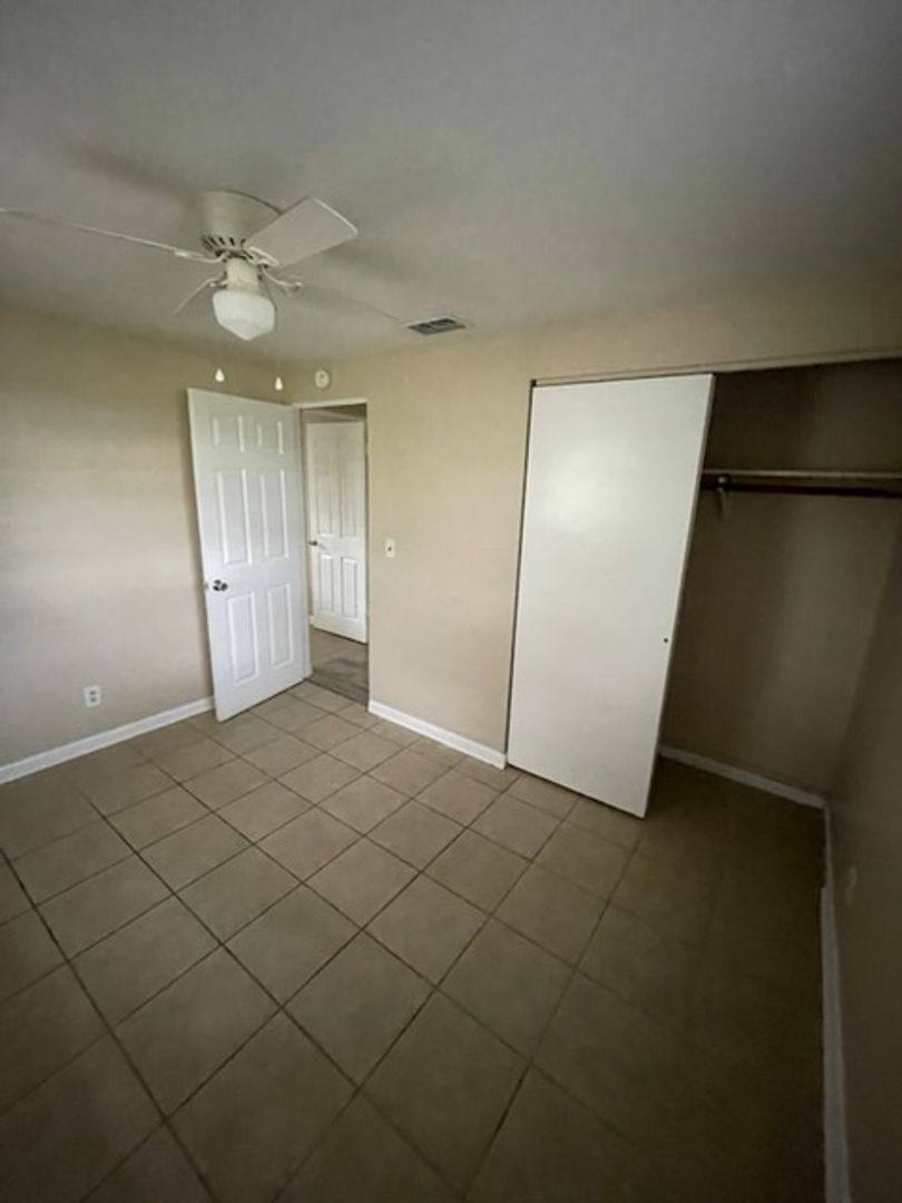 House for rent at 2140 Parker Rd, Lakeland, FL 33811