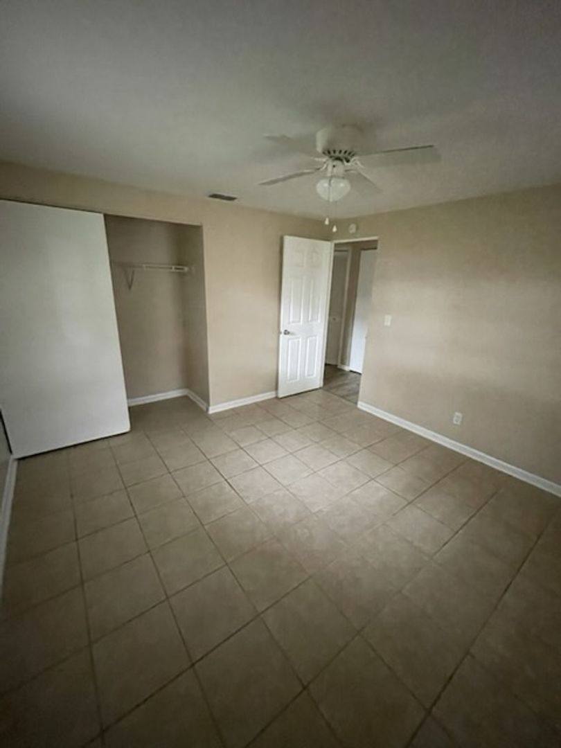 House for rent at 2140 Parker Rd, Lakeland, FL 33811