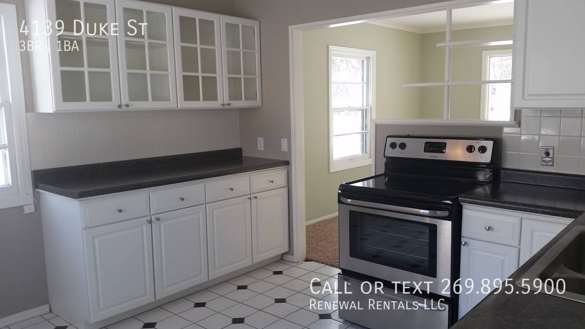 House for rent at 4139 Duke St, Kalamazoo, MI 49008
