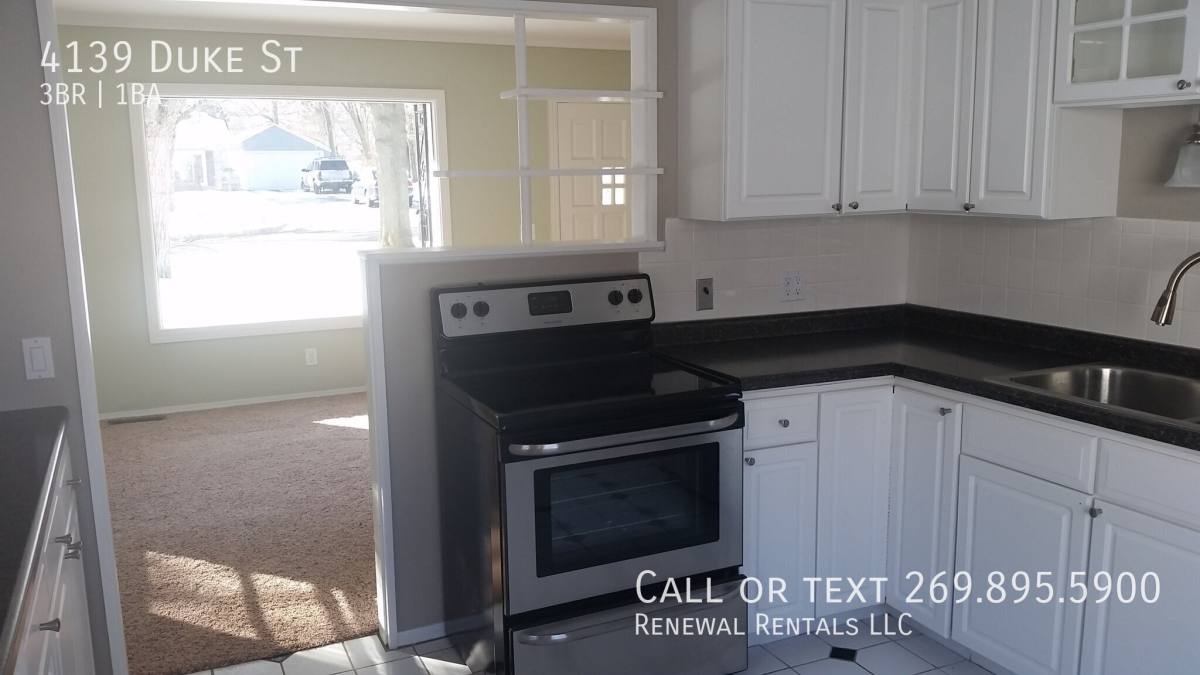 House for rent at 4139 Duke St, Kalamazoo, MI 49008