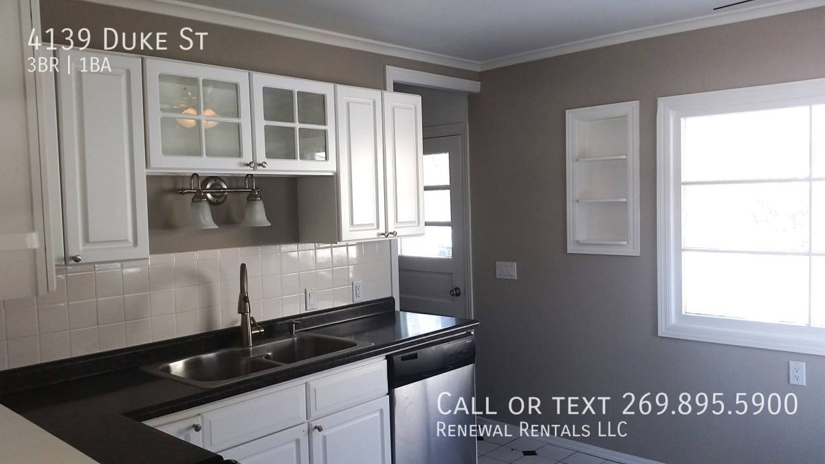 House for rent at 4139 Duke St, Kalamazoo, MI 49008