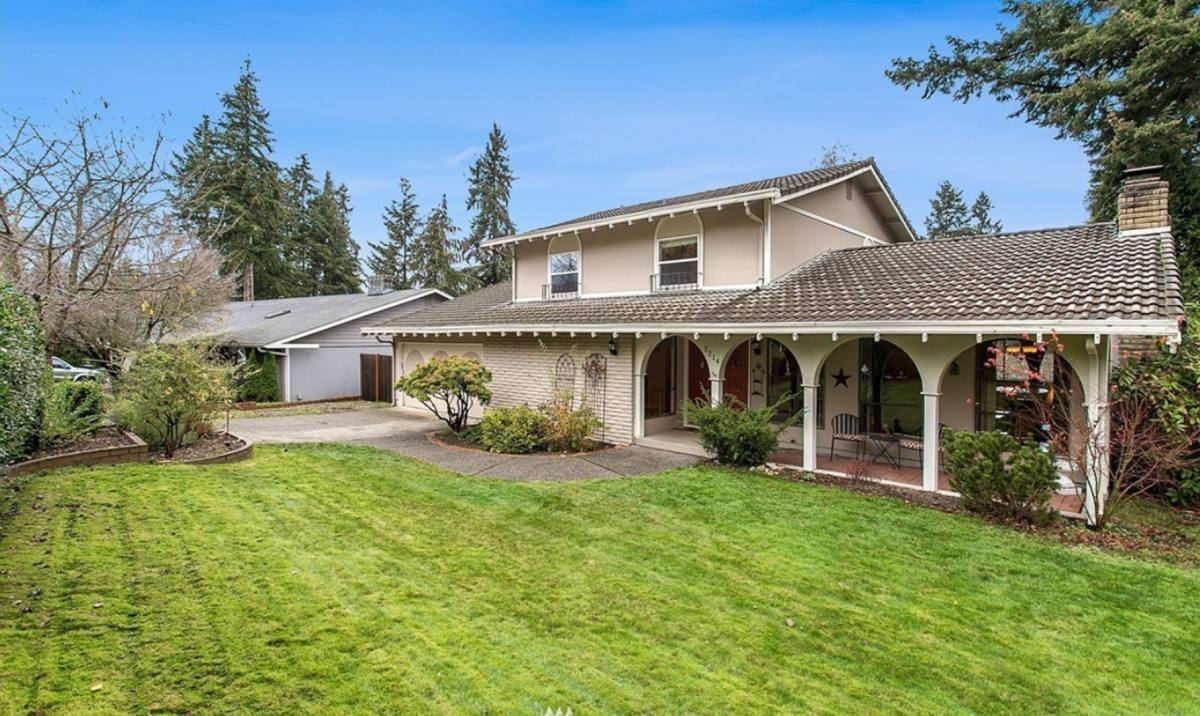 House for rent at 3214 SW 326th St, Federal Way, WA 98023