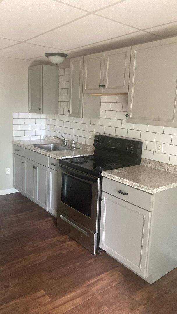Apartment for rent at 546 S Main St, Chambersburg, PA 17201