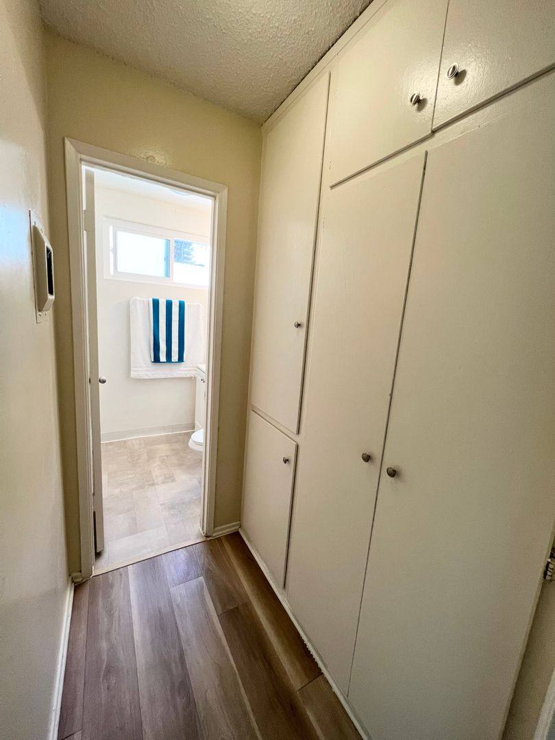 Apartment for rent at 25843 Narbonne Ave, Lomita, CA 90717