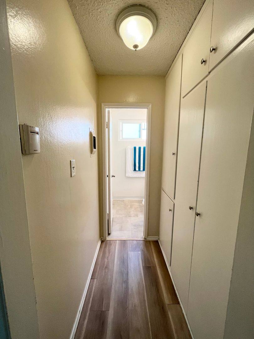 Apartment for rent at 25843 Narbonne Ave, Lomita, CA 90717