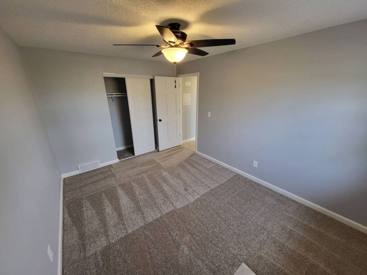 Apartment for rent at 3342 Heatherton Dr, Davenport, IA 52804