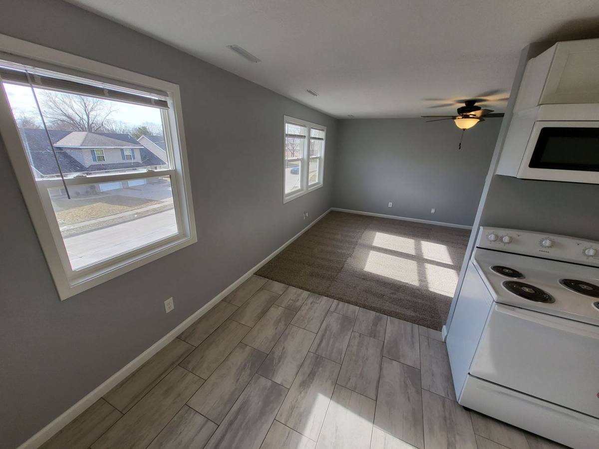 Apartment for rent at 3342 Heatherton Dr, Davenport, IA 52804