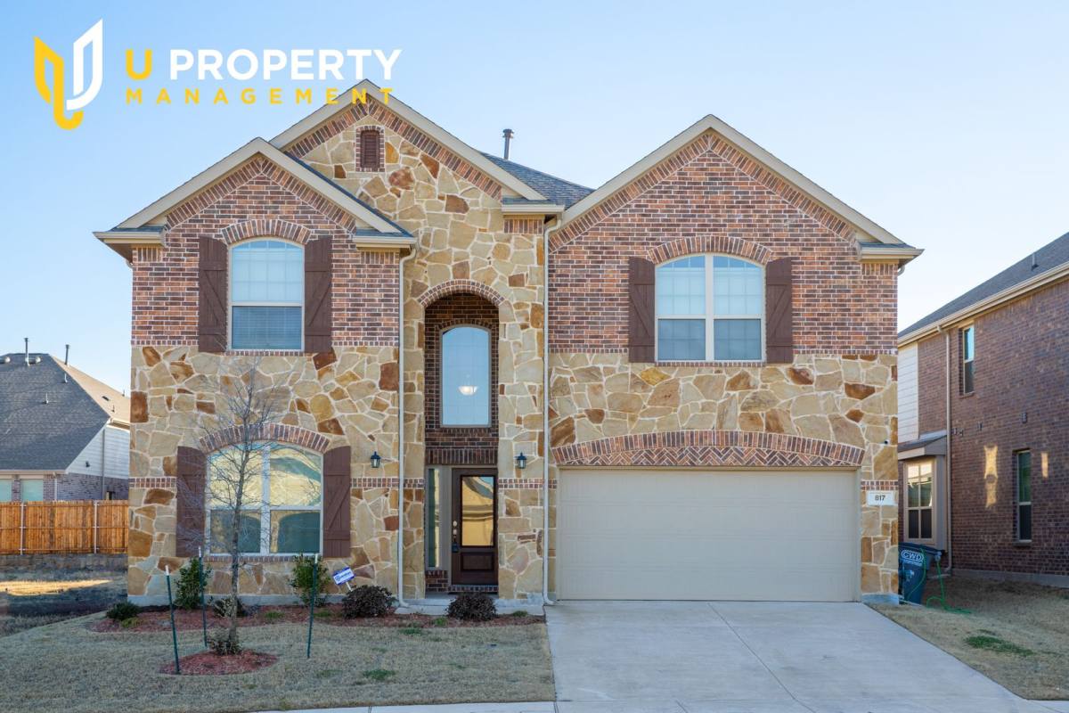 House for rent at 817 Black Hawk Dr, Princeton, TX 75407