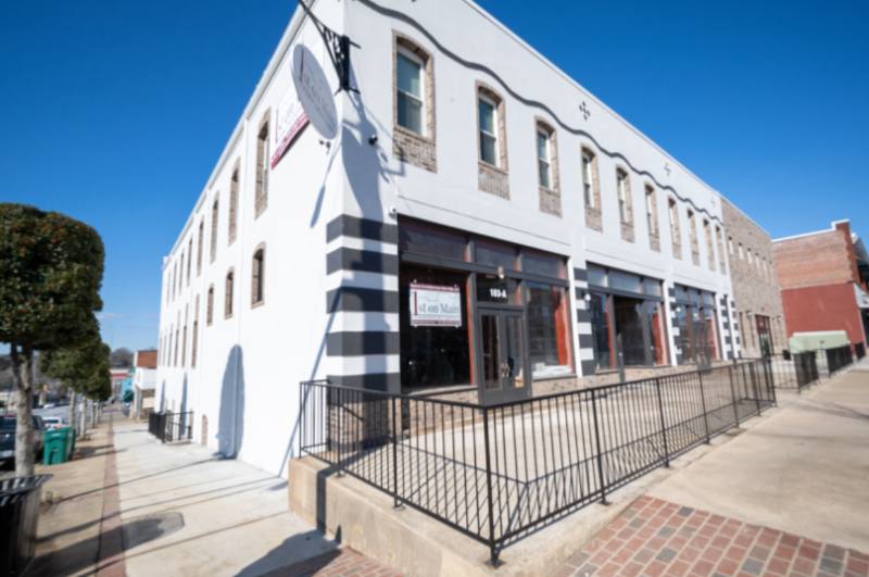 Apartment for rent at 103 N First St #201, Albemarle, NC 28001
