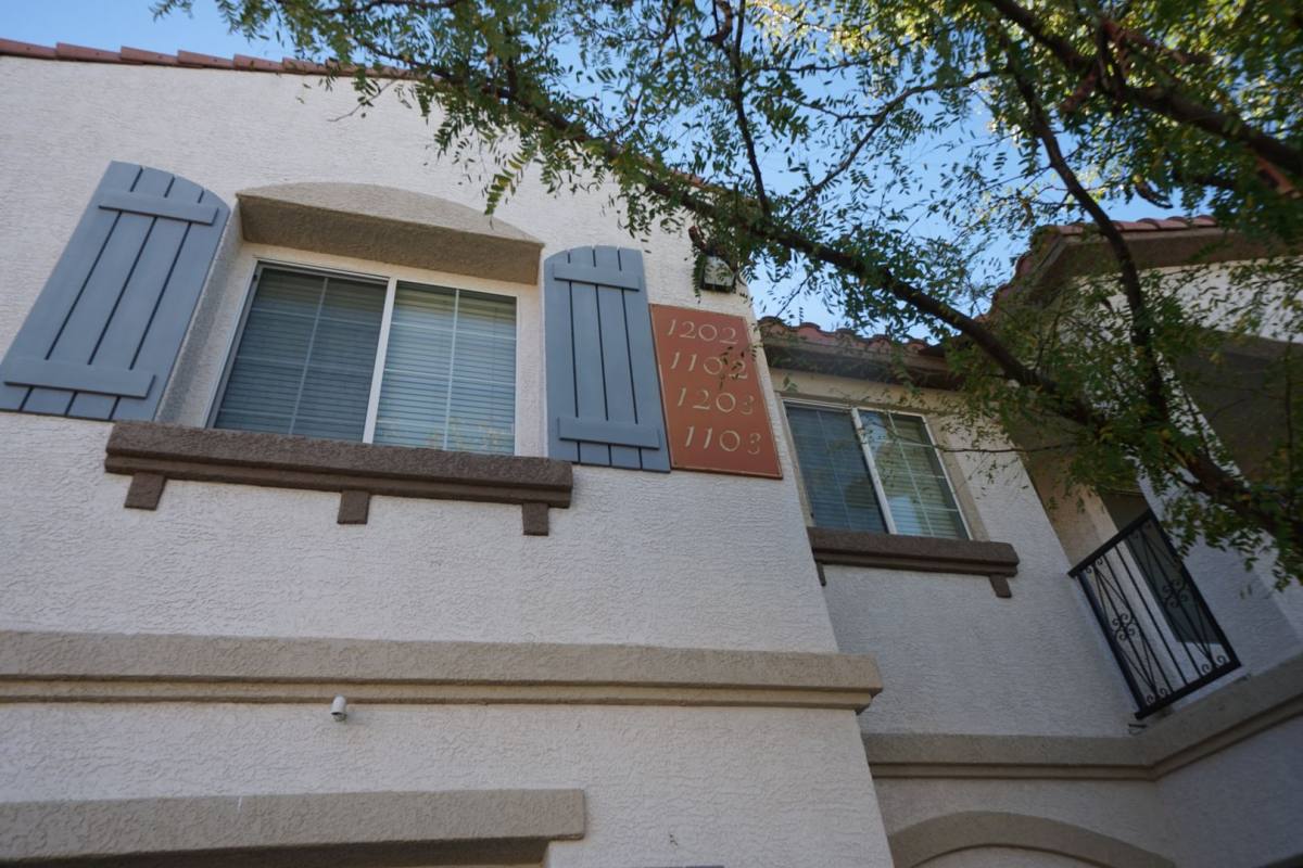 Apartment for rent at 50 Aura De Blanco St, Bldg 1, Henderson, NV 89074