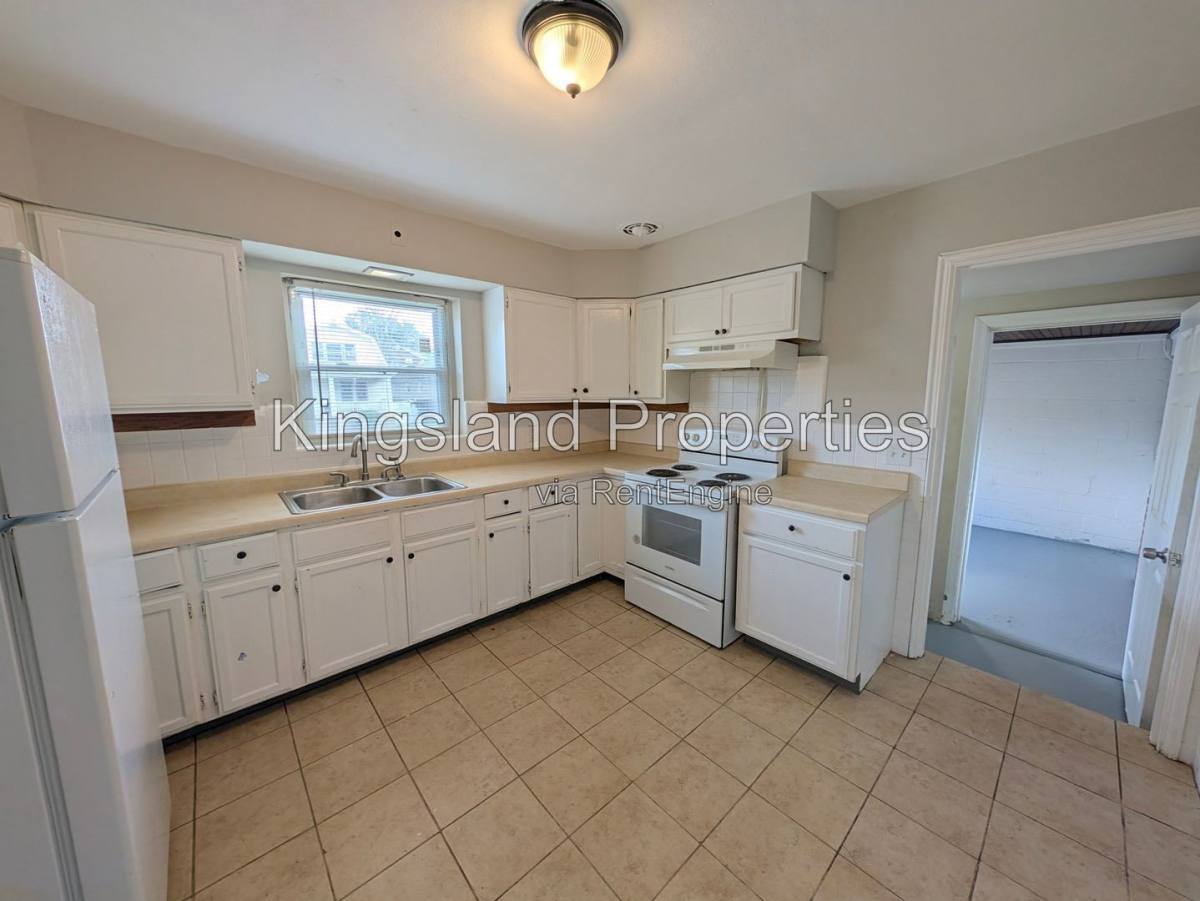 House for rent at 1200 Orchid Ave, St. Louis, MO 63147