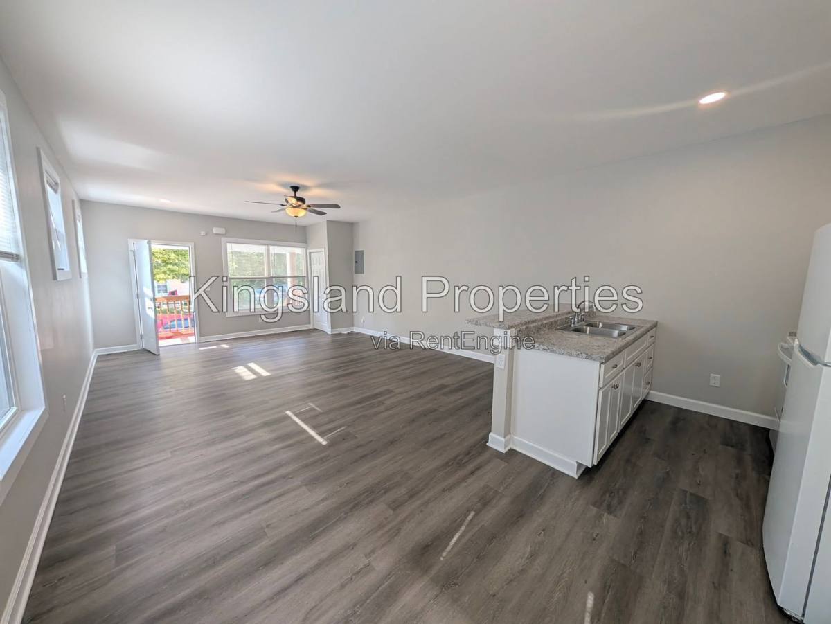 House for rent at 7936 Church Dr, St. Louis, MO 63147