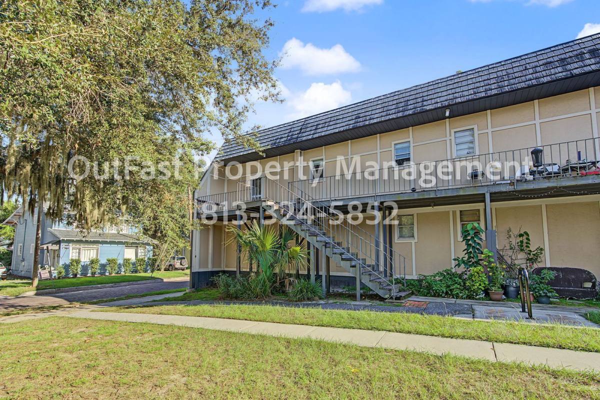 Apartment for rent at 915 E Palmetto St #7, Lakeland, FL 33801