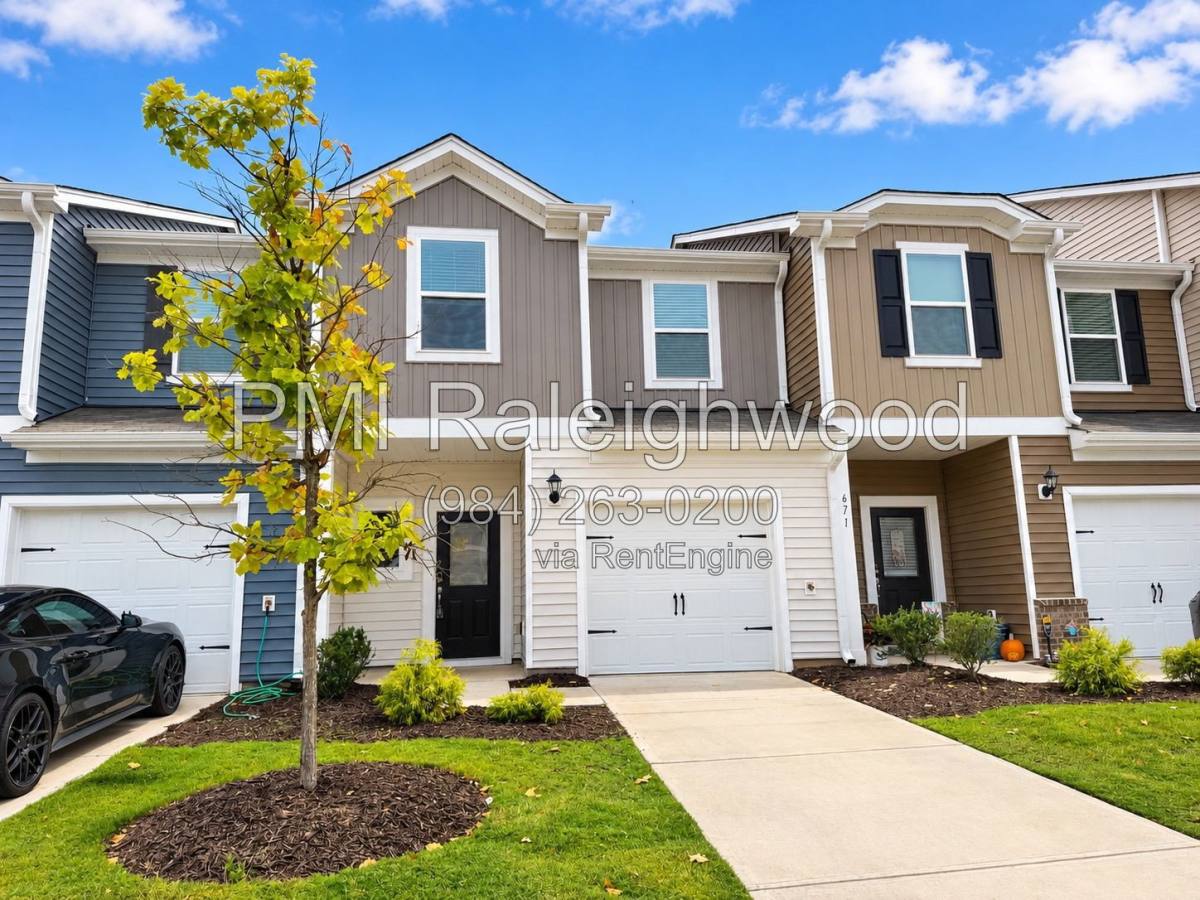 Townhouse for rent at 675 Rolling Fields Dr, Graham, NC 27253