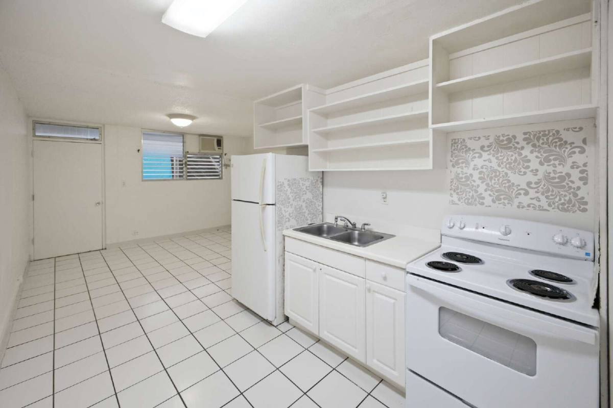 Apartment for rent at 94-107 Pupupuhi St #2, Waipahu, HI 96797