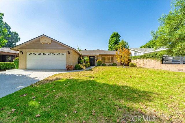 House for rent at 23812 Archwood St, West Hills, CA 91307