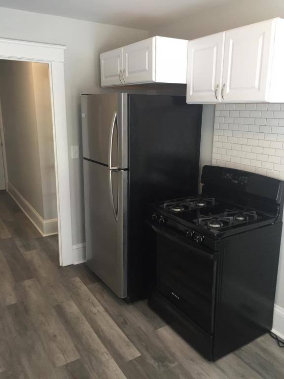 Apartment for rent at 1872-1874 Davis St #3, Elmira, NY 14901