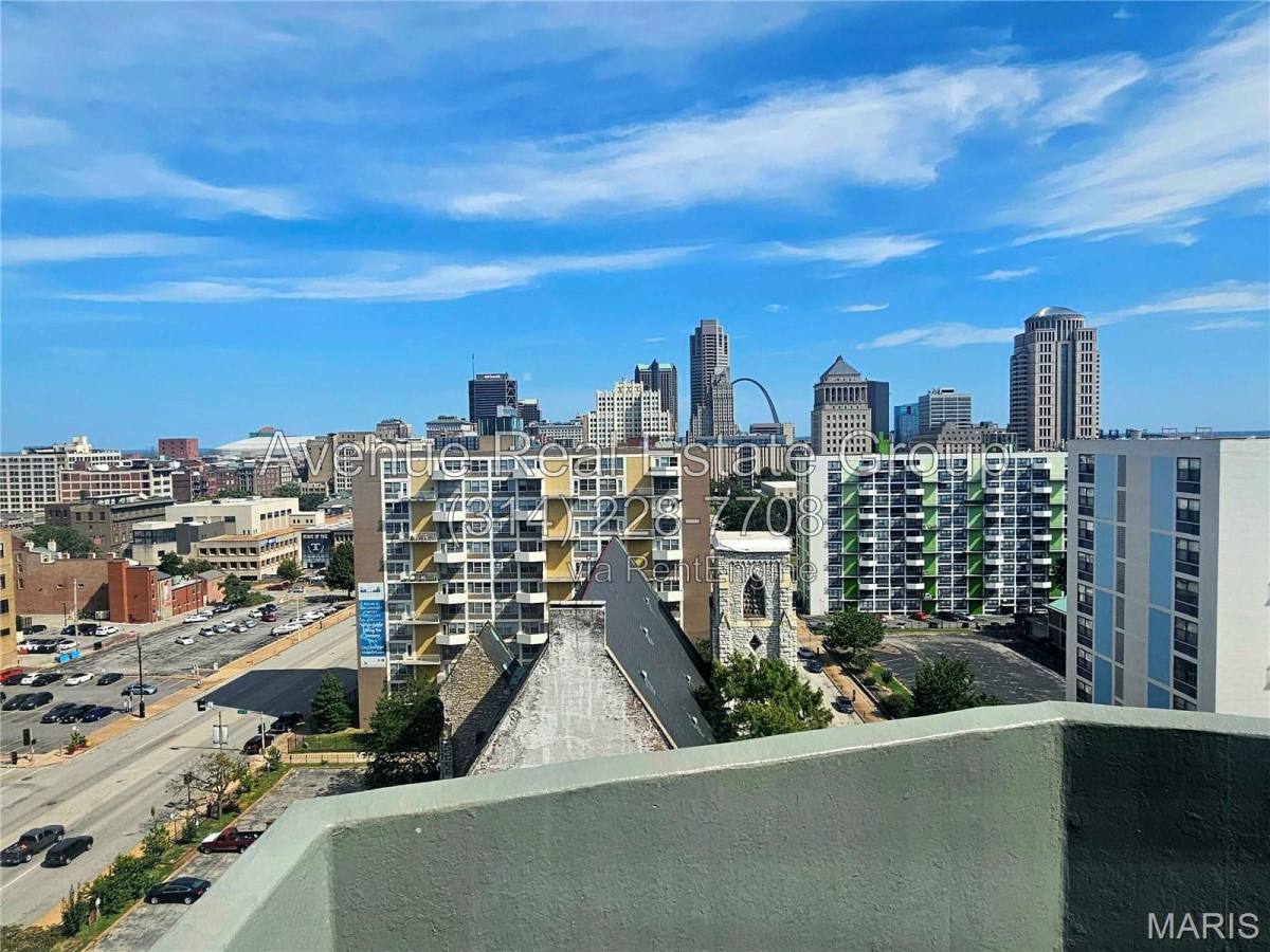 Condo for rent at 210 N 17th St #1412, St. Louis, MO 63103