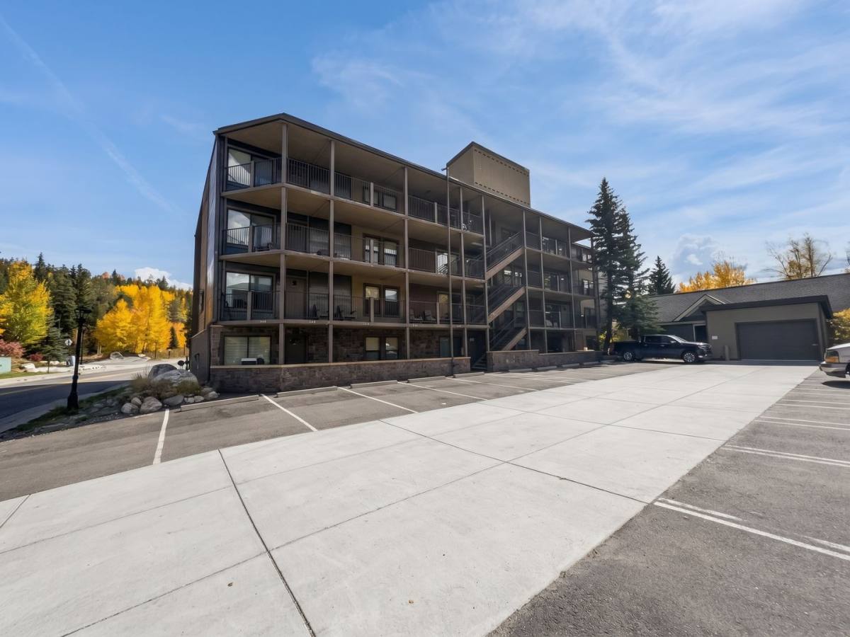 12E Gold Creek #326-12E, Breckenridge, CO 80424 - House for Rent - Image 2