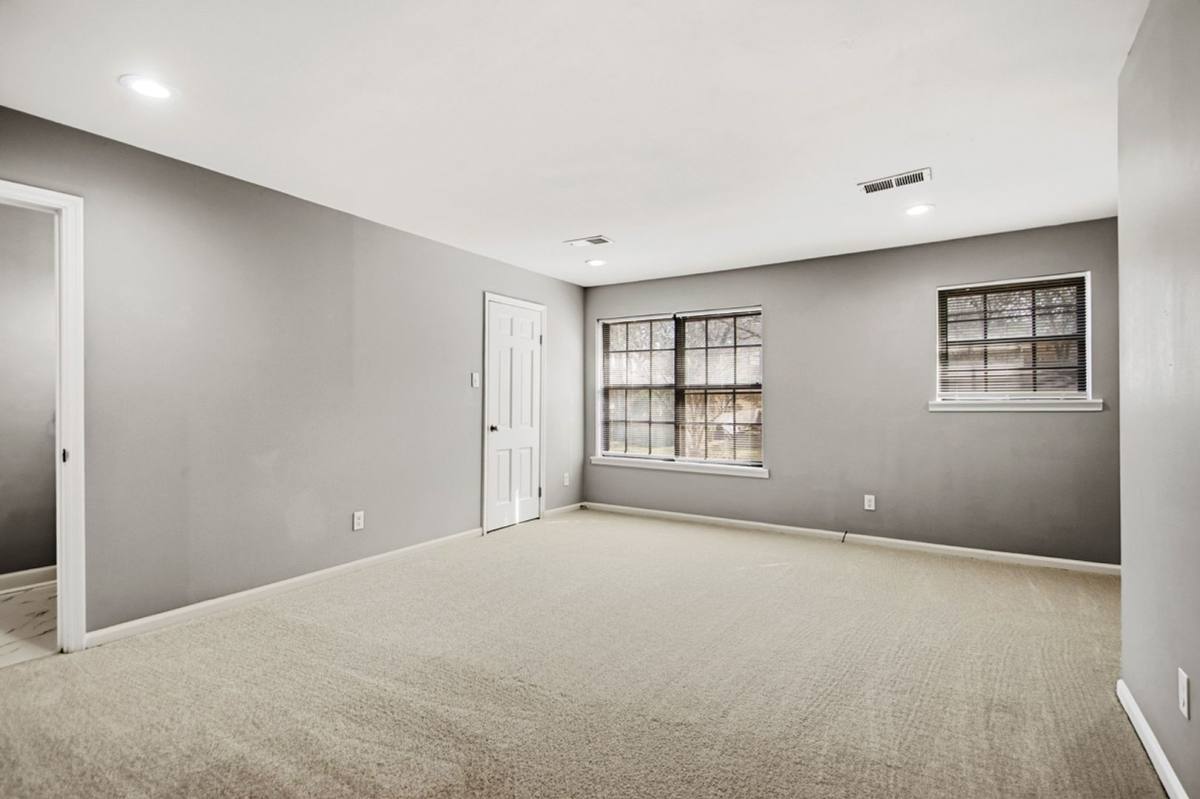 House for rent at 6 Lisa Court, Little Rock, AR 72212