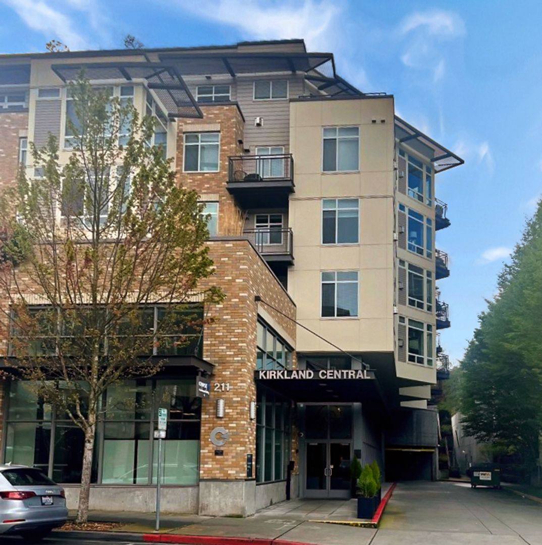 Apartment for rent at 211 Kirkland Ave #519, Kirkland, WA 98033