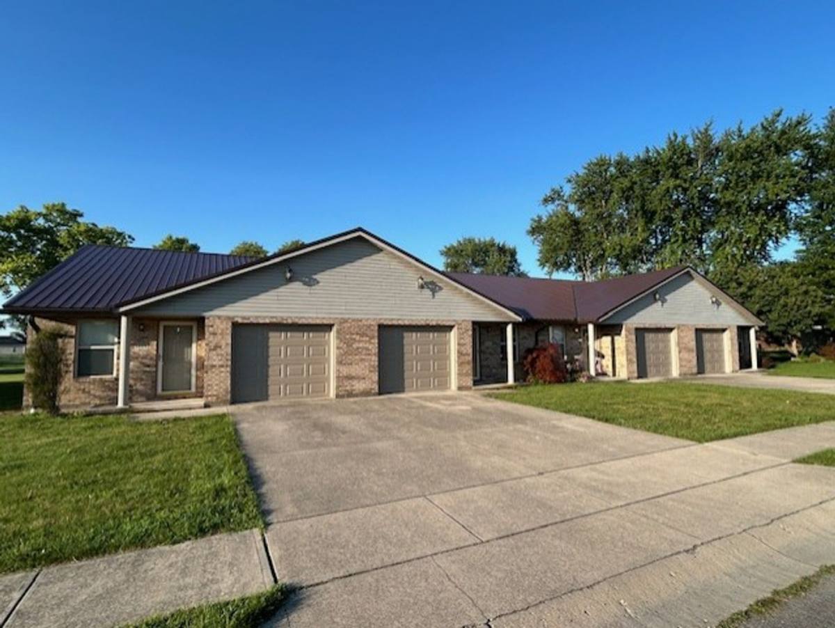 Apartment for rent at Jed Way, 1321 Fairfax Ave, Piqua, OH 45356