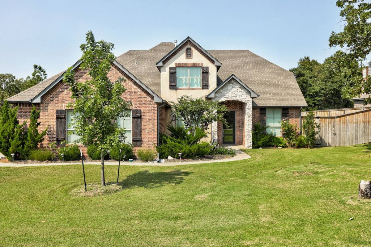 House for rent at 15121 SE 56th St, Choctaw, OK 73020