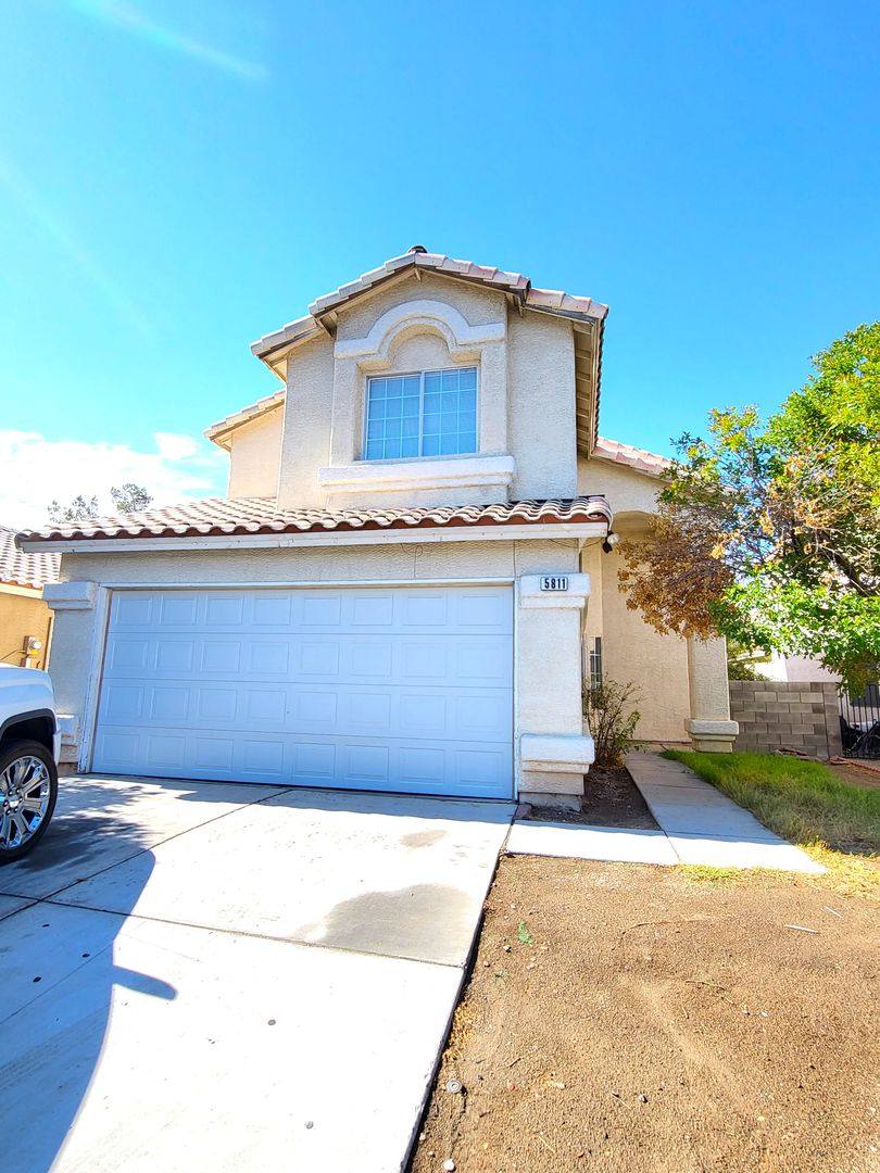 House for rent at 5811 Commodore Cove Dr, Las Vegas, NV 89142