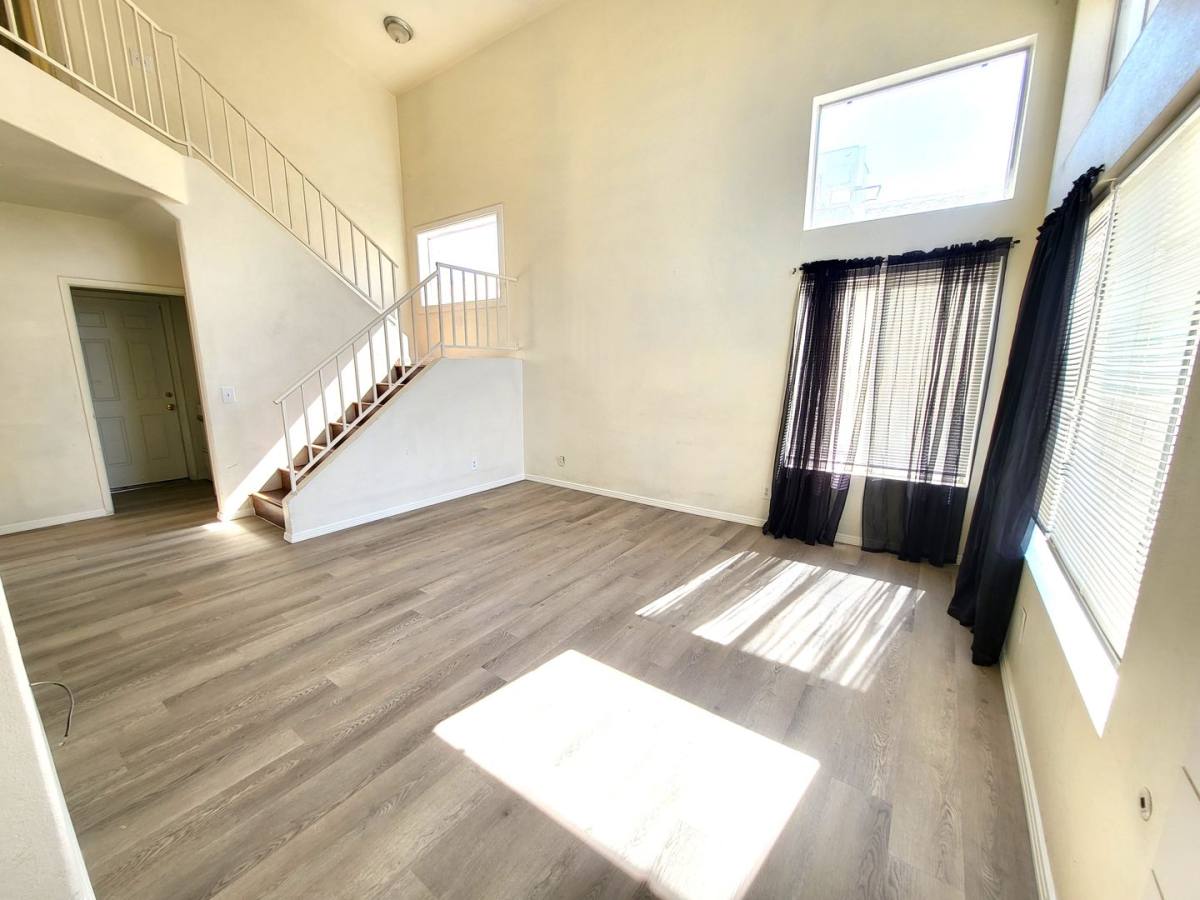House for rent at 5811 Commodore Cove Dr, Las Vegas, NV 89142