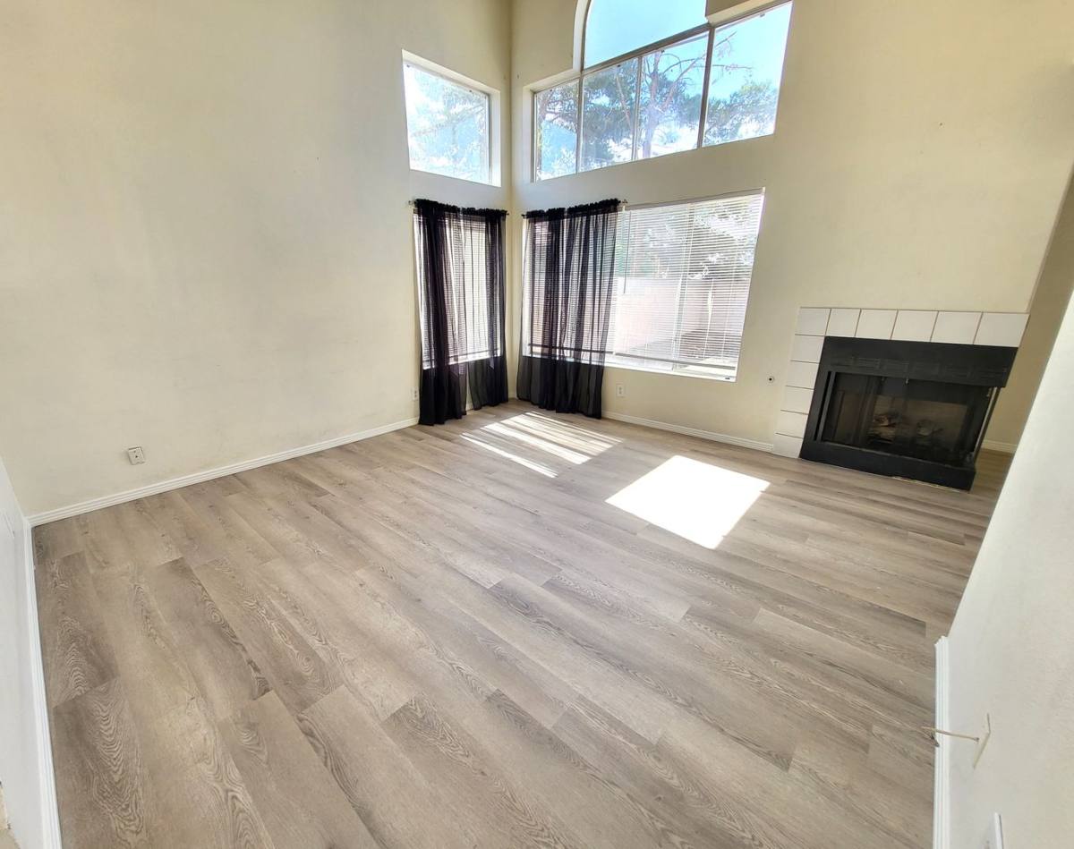 House for rent at 5811 Commodore Cove Dr, Las Vegas, NV 89142