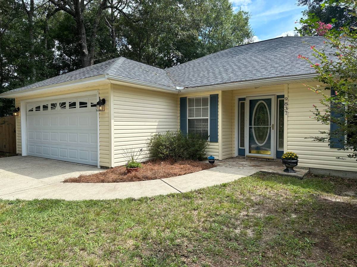 House for rent at 9837 Mobile Highway, Pensacola, FL 32526