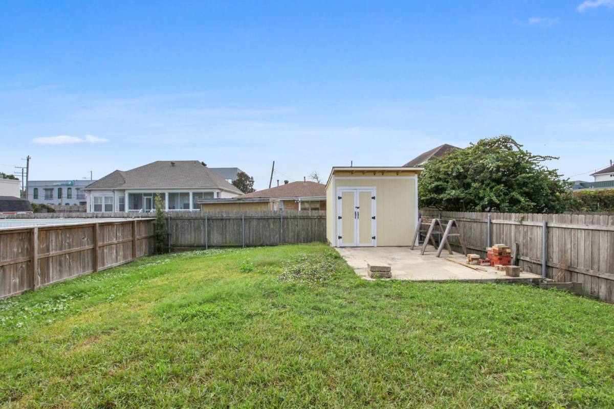Apartment for rent at 124 26th St, New Orleans, LA 70124