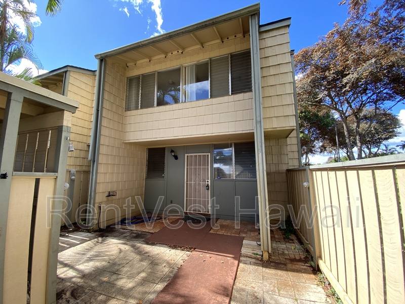 Townhouse for rent at 94-161 Kuahelani Ave #166, Mililani, HI 96789