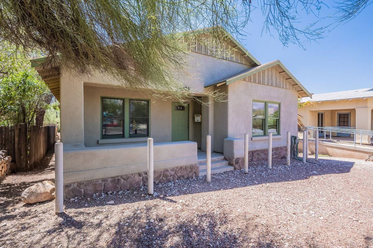 Apartment for rent at 1025 N Euclid Ave, Tucson, AZ 85719