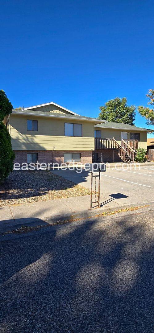 Apartment for rent at 425 -431 NW, Ontario, OR 97914