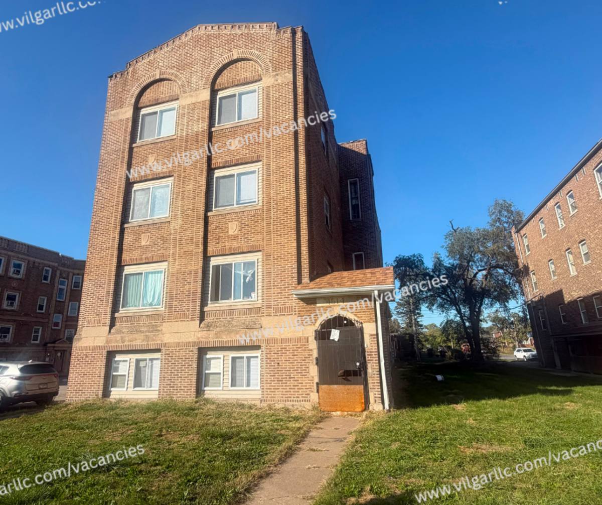 Apartment for rent at 1514 W 5th Ave, Gary, IN 46402