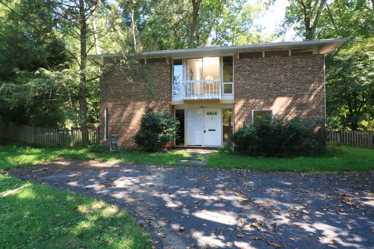 House for rent at 6609 Selkirk Dr, Bethesda, MD 20817